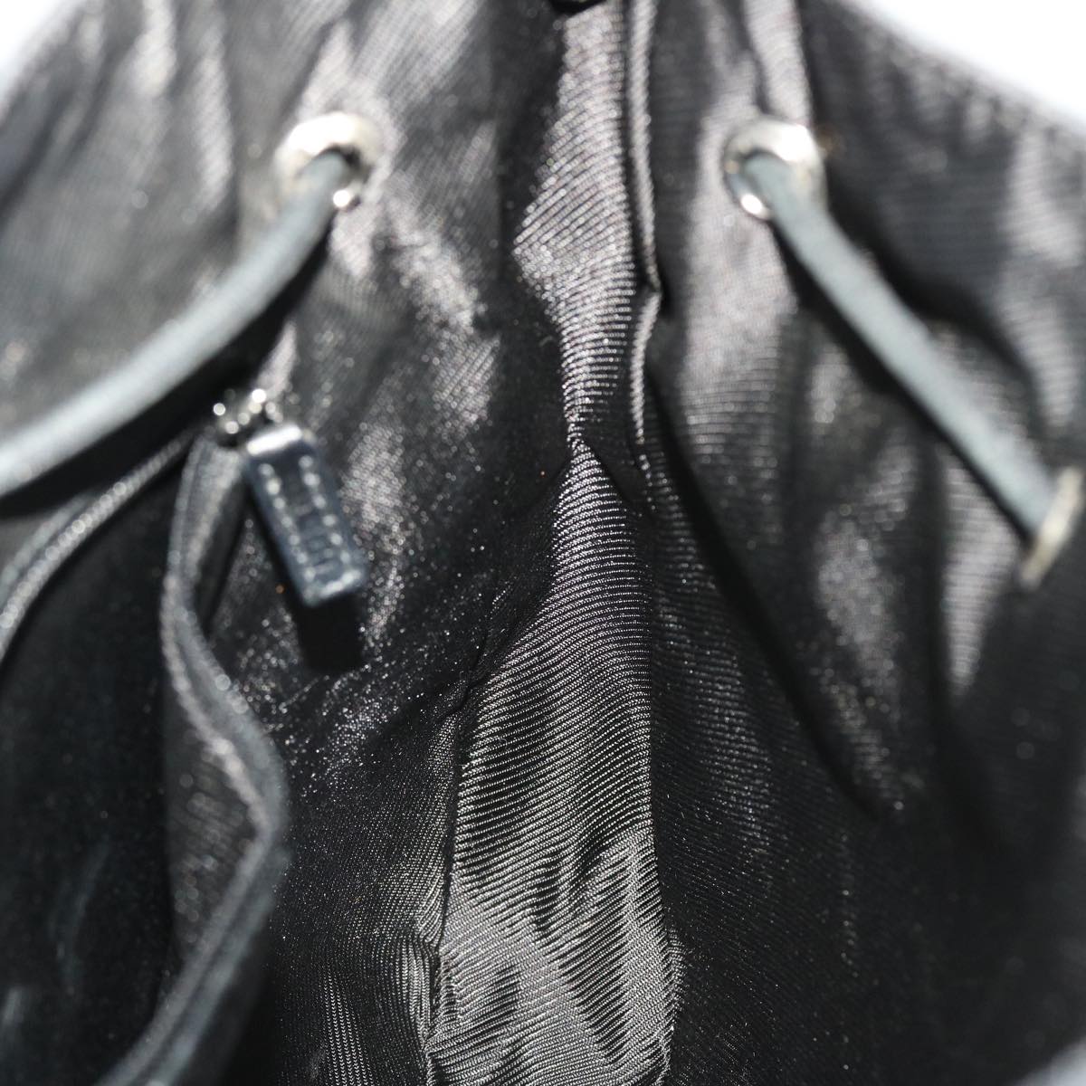 GUCCI GG Canvas Shoulder Bag Black yk7193