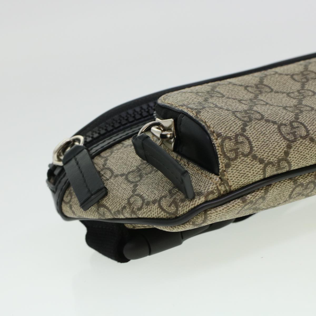 GUCCI GG Canvas Body Bag PVC Leather Beige 450946 yk7290