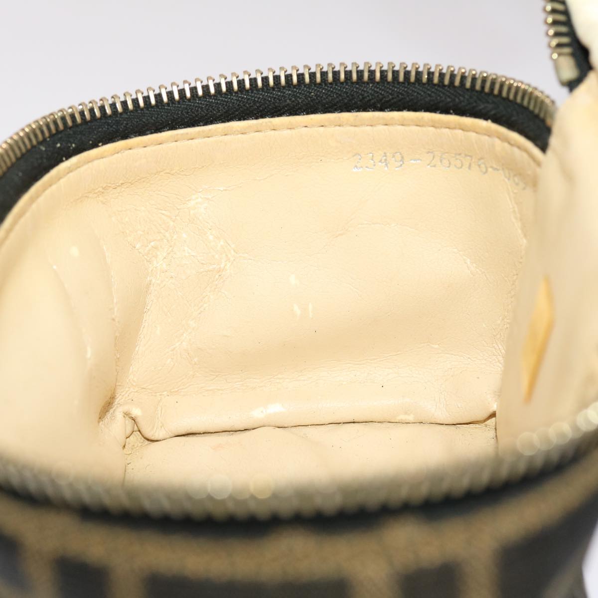 FENDI Zucca Canvas Vanity Cosmetic Pouch Black Brown 2349-26576-089 yk7547B