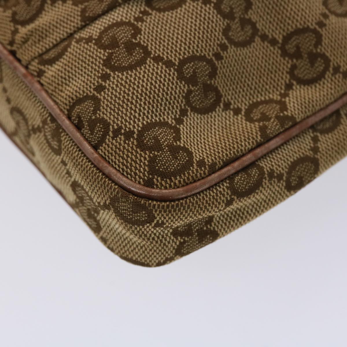 GUCCI GG Canvas Shoulder Bag Leather Beige 256899 yk7570B