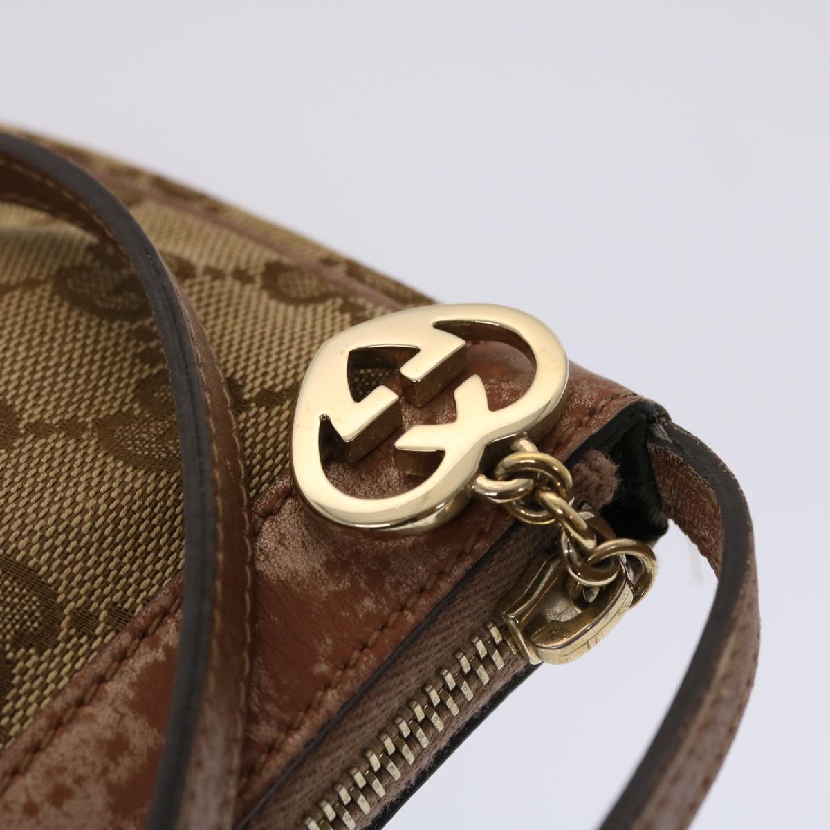 GUCCI GG Canvas Shoulder Bag Leather Beige 256899 yk7570B