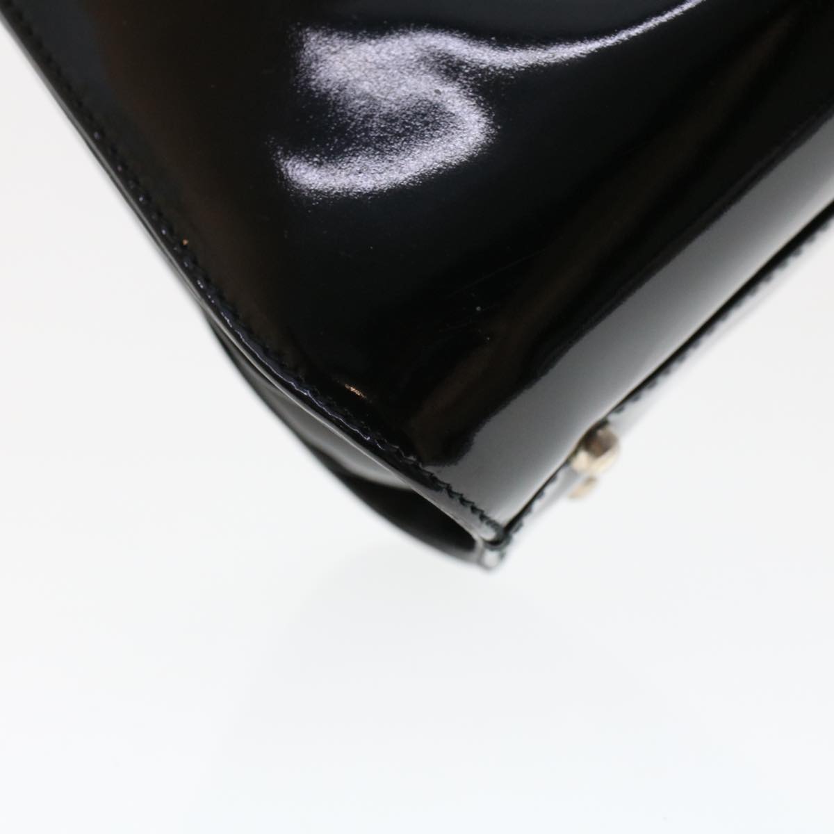 GUCCI Clasp Shoulder Bag Patent leather Black 000 781 0801 yk7572B