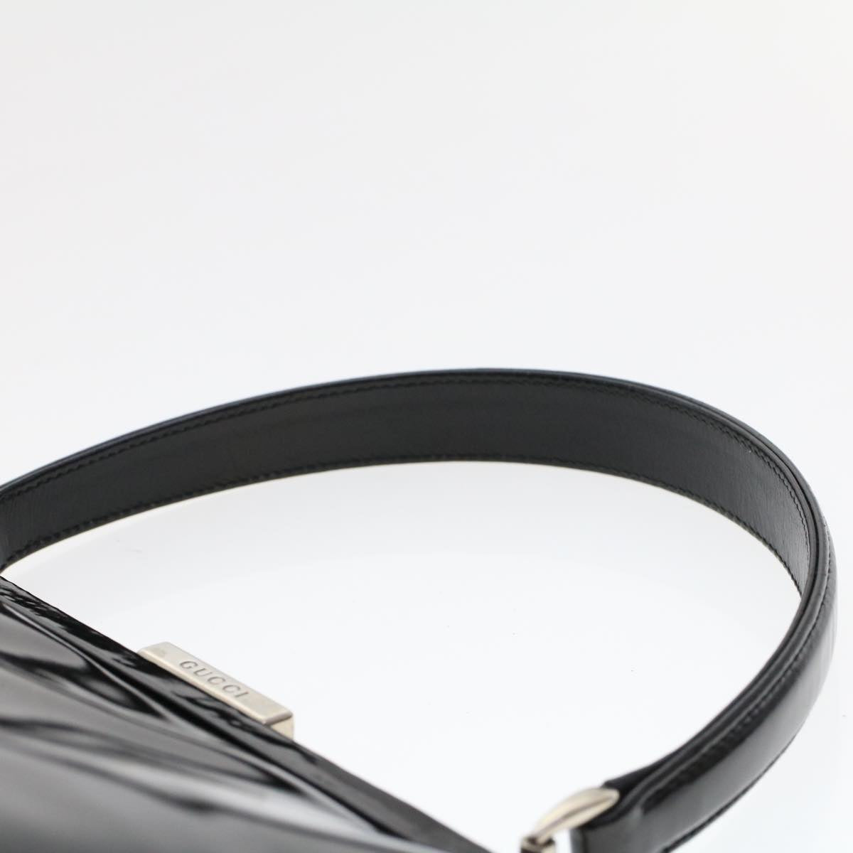 GUCCI Clasp Shoulder Bag Patent leather Black 000 781 0801 yk7572B