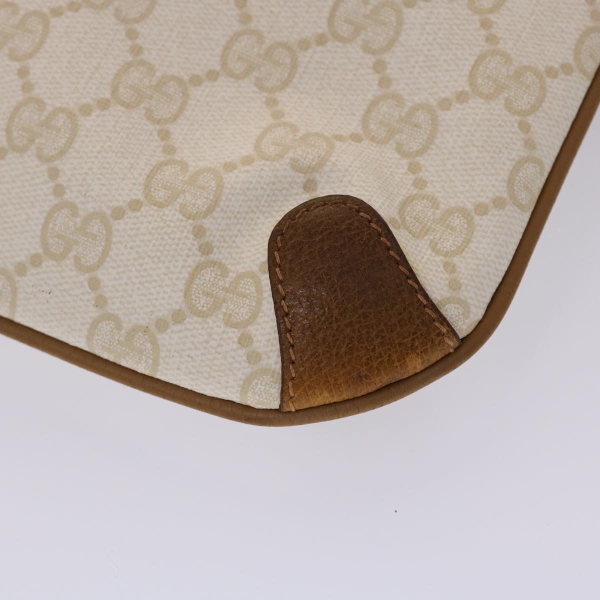 GUCCI GG Canvas Clutch Bag PVC Leather White Brown yk7923
