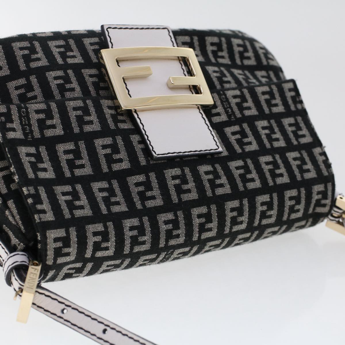 FENDI Zucchino Canvas Mini mamma bucket Hand Bag Black yk8027
