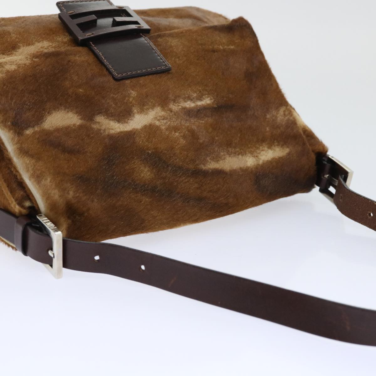 FENDI Mamma Baguette Shoulder Bag Harako leather Brown yk8030