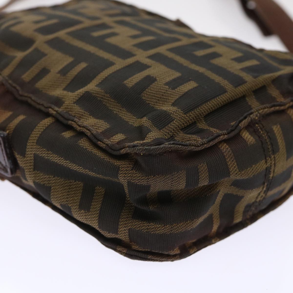 FENDI Zucca Canvas Shoulder Bag Black Brown yk8094B