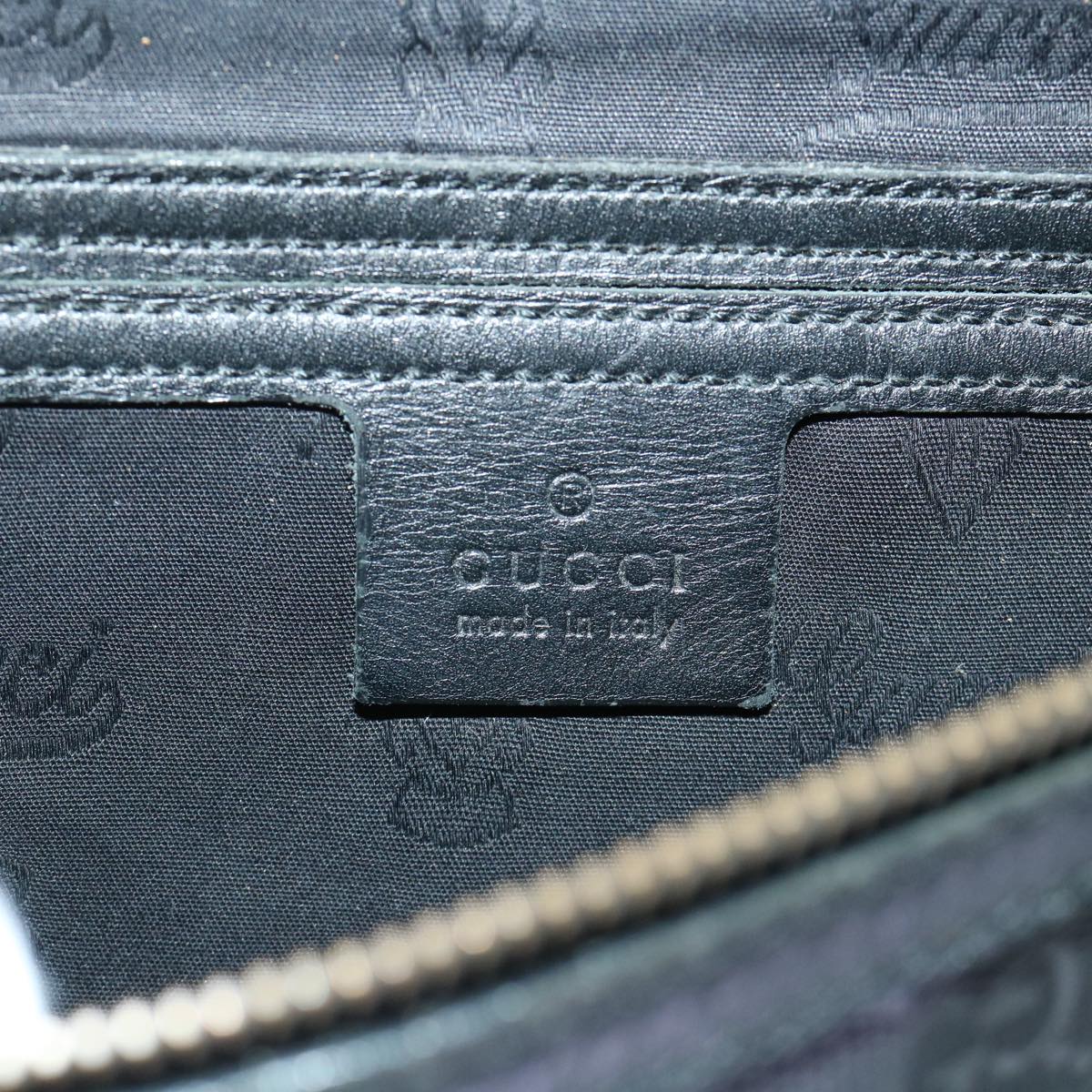 GUCCI GG Canvas Body Bag PVC Leather Black 233269 yk8133B