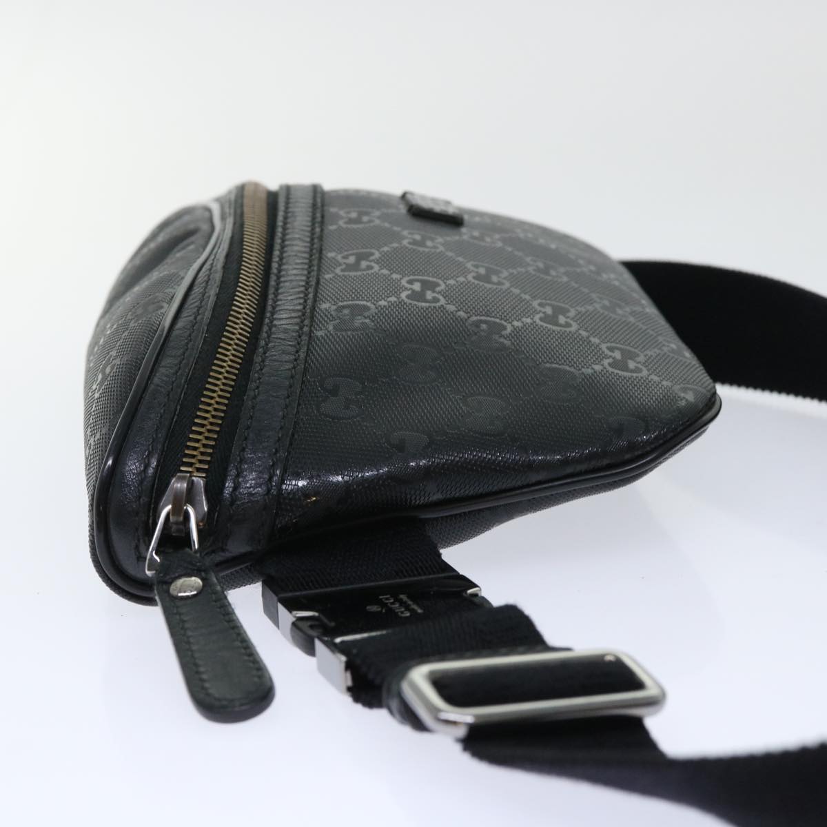 GUCCI GG Canvas Body Bag PVC Leather Black 233269 yk8133B