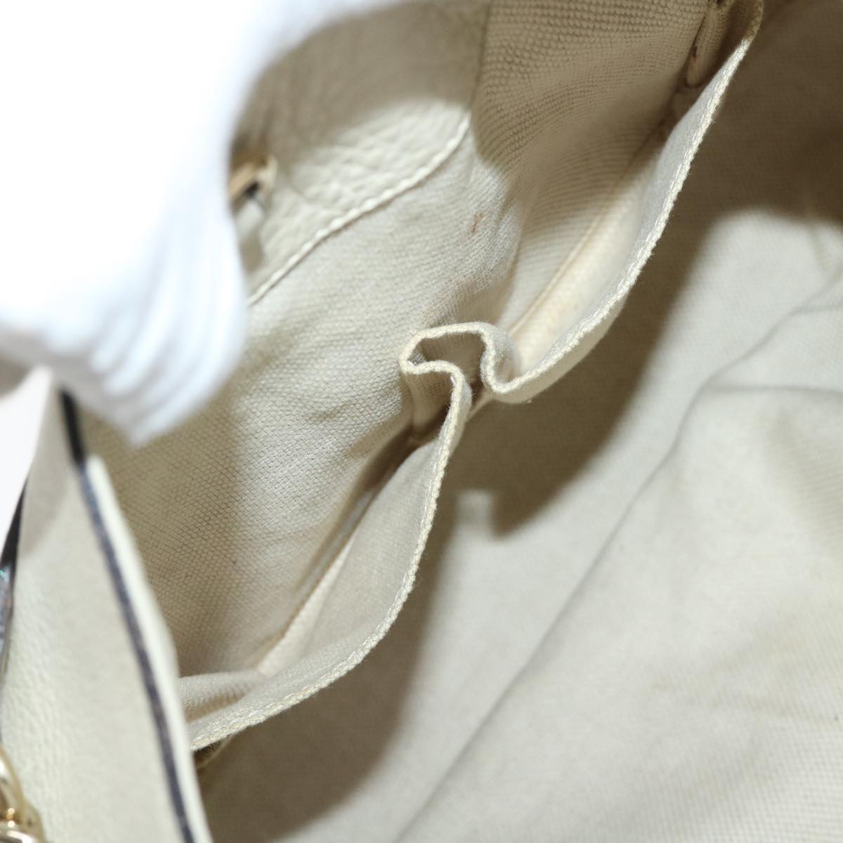 GUCCI Soho Chain Shoulder Bag Leather White 308982 yk8266