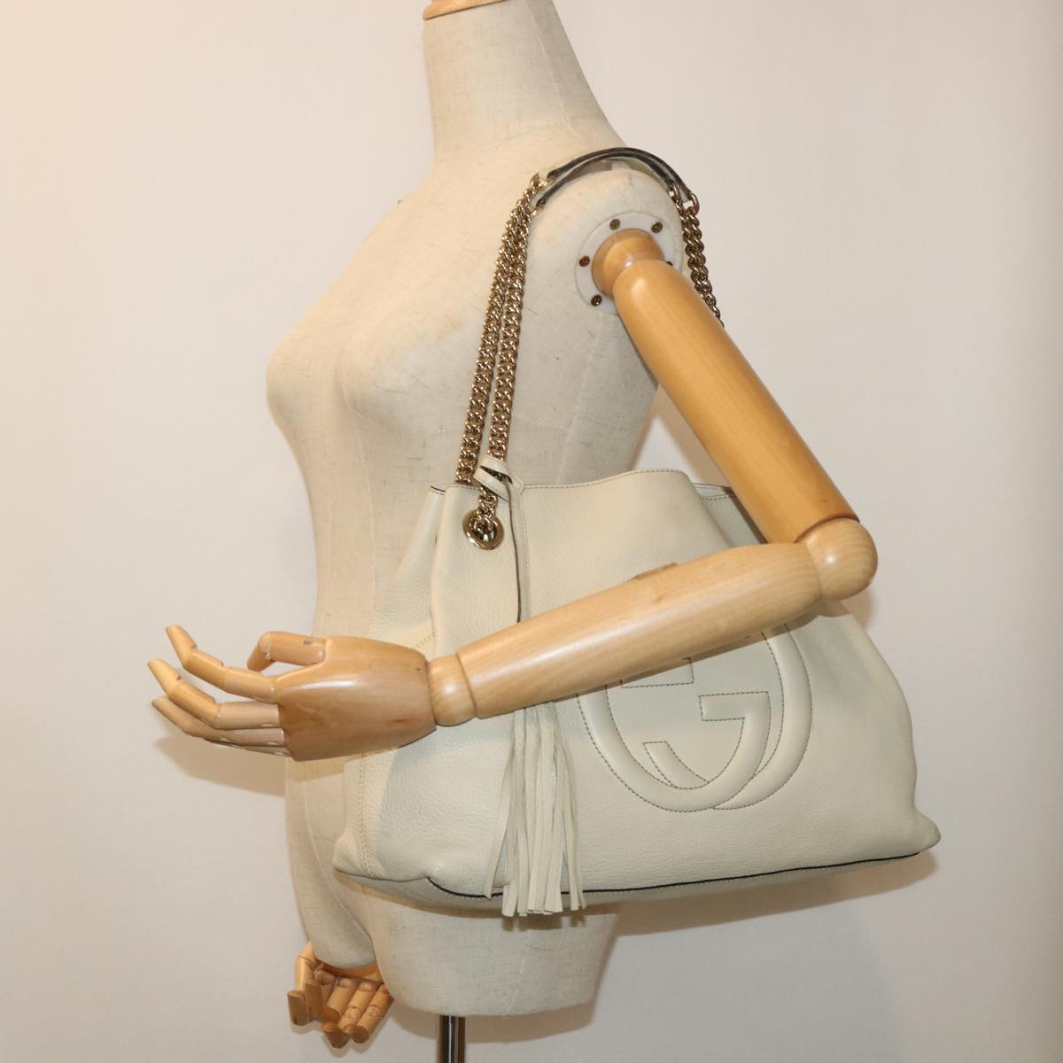 GUCCI Soho Chain Shoulder Bag Leather White 308982 yk8266