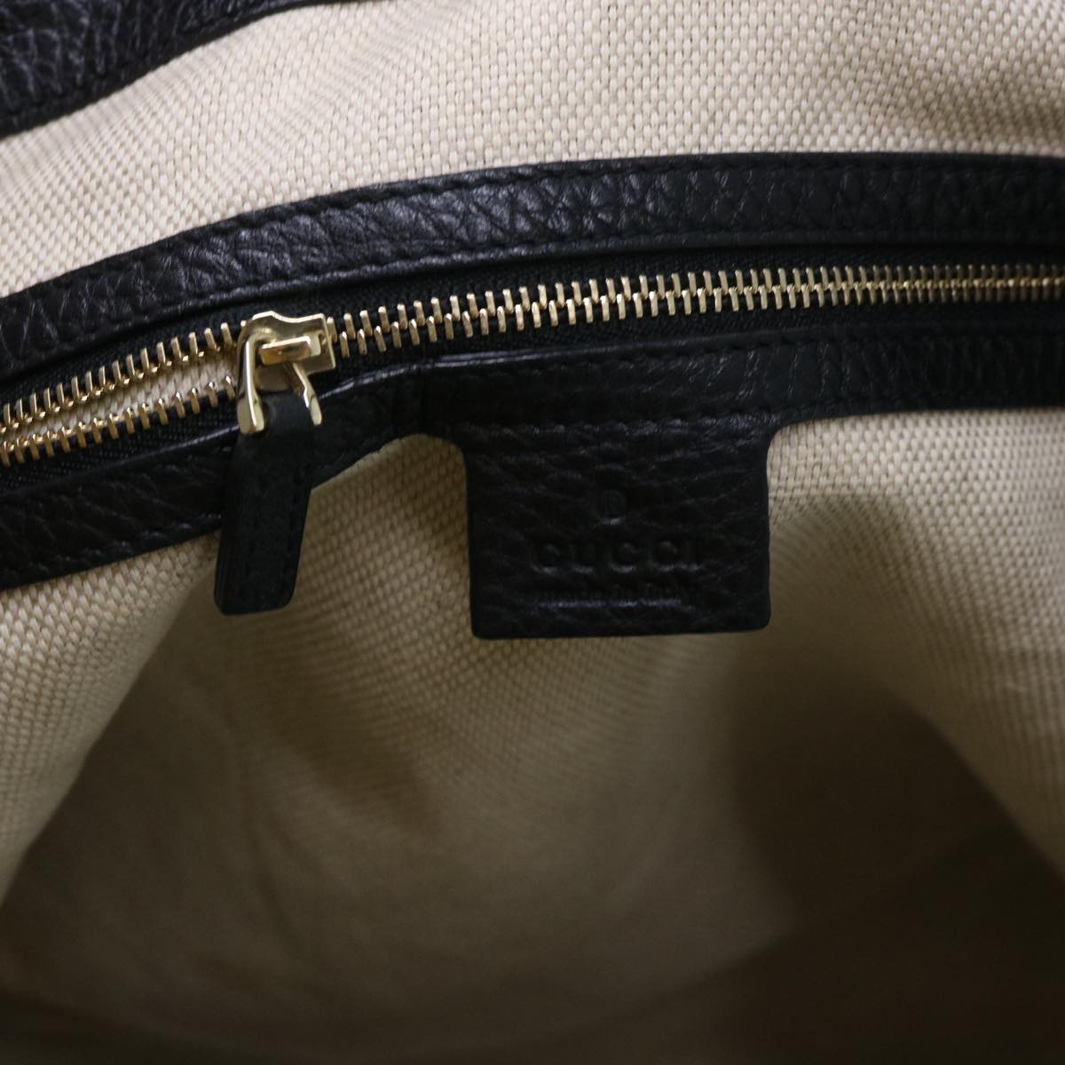 GUCCI Soho Shoulder Bag Leather Black 282309 yk8405