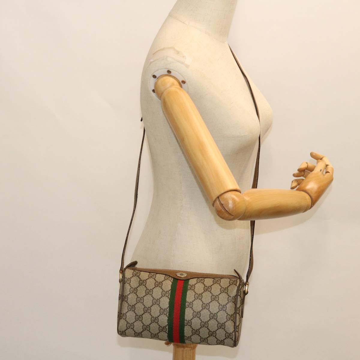 GUCCI GG Canvas Web Sherry Line Shoulder Bag Beige Red 89 02 018 yk8428