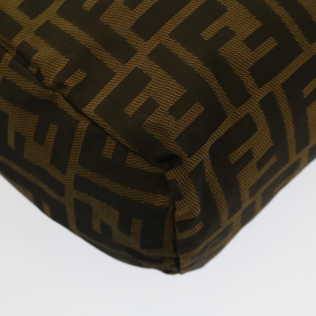 FENDI Zucca Canvas Hand Bag Brown Black yk8449