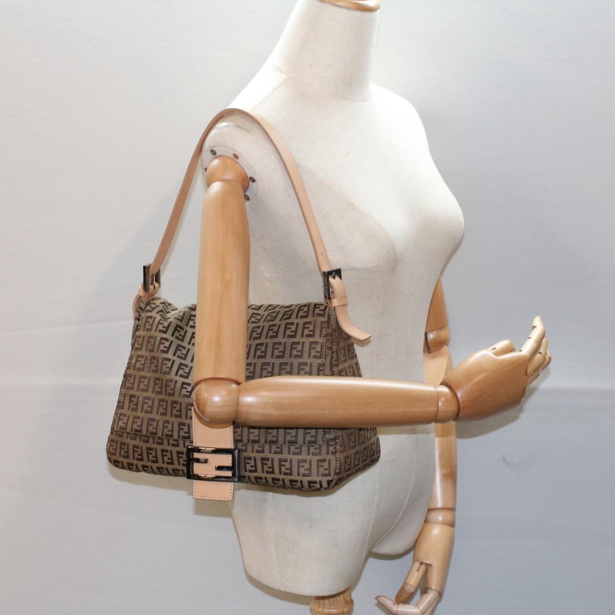 FENDI Zucchino Canvas Mamma Baguette Shoulder Bag Beige yk8498