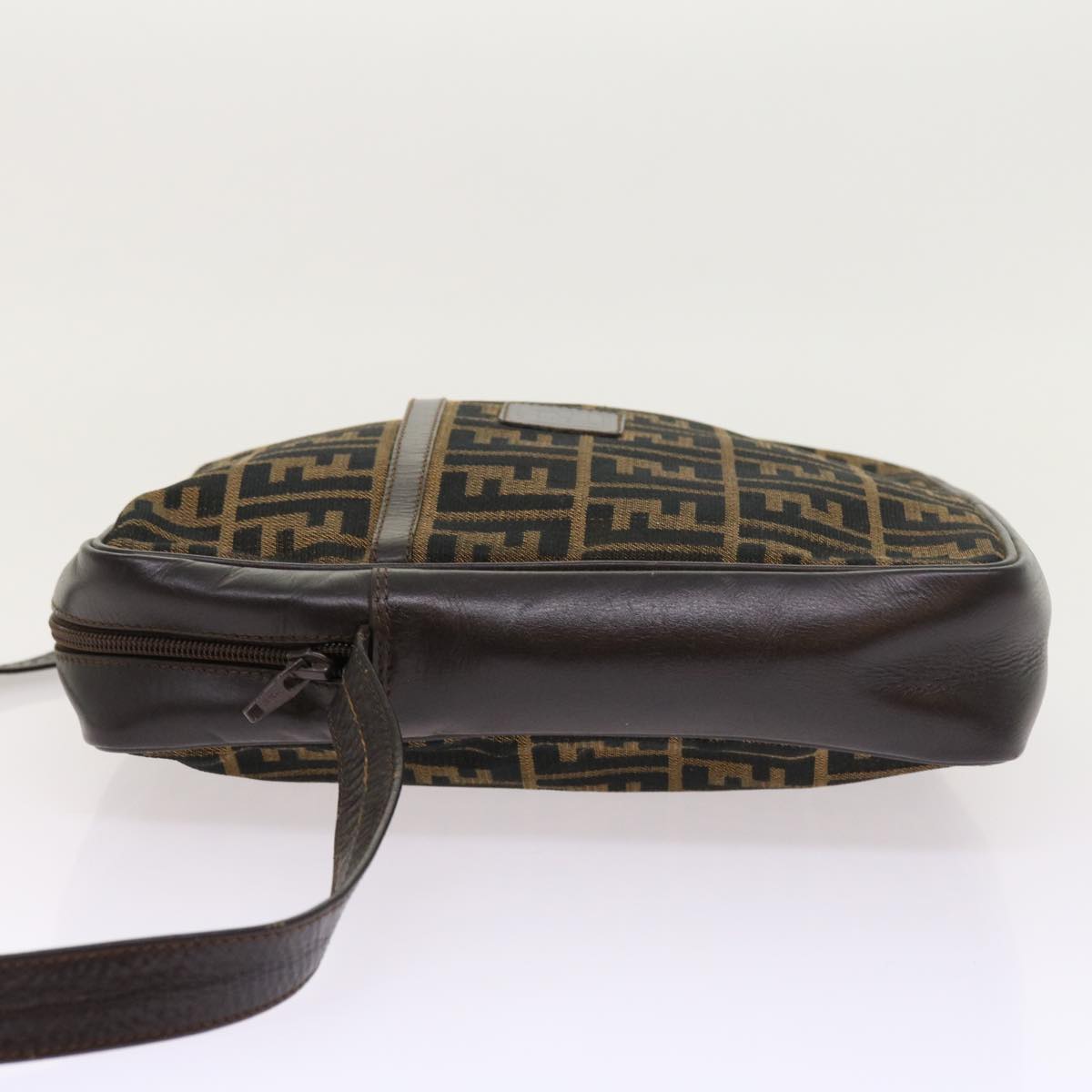 FENDI Zucca Canvas Shoulder Bag Vintage Brown yk8520