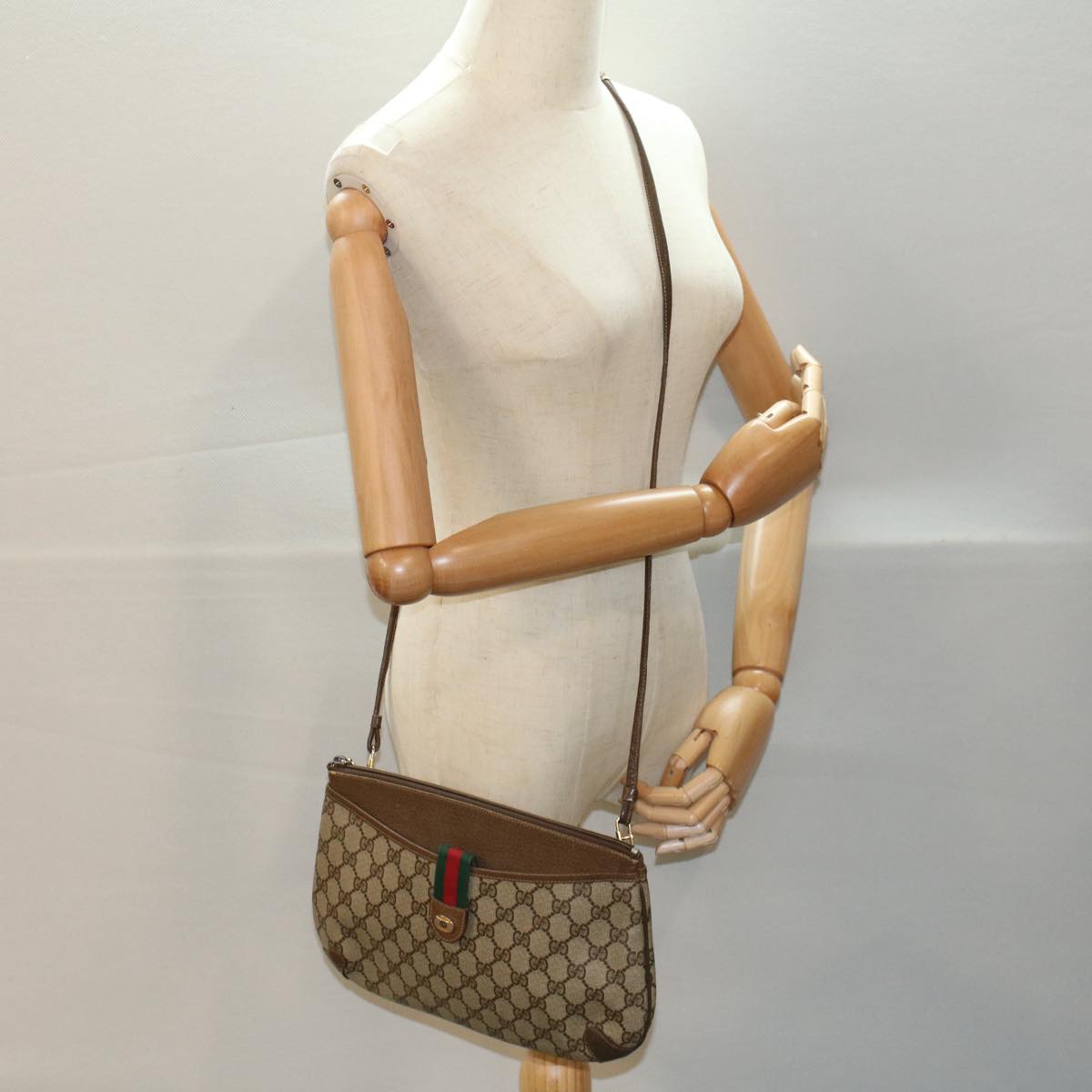 GUCCI GG Canvas Web Sherry Line Shoulder Bag Beige Red 904.02.026 yk8573