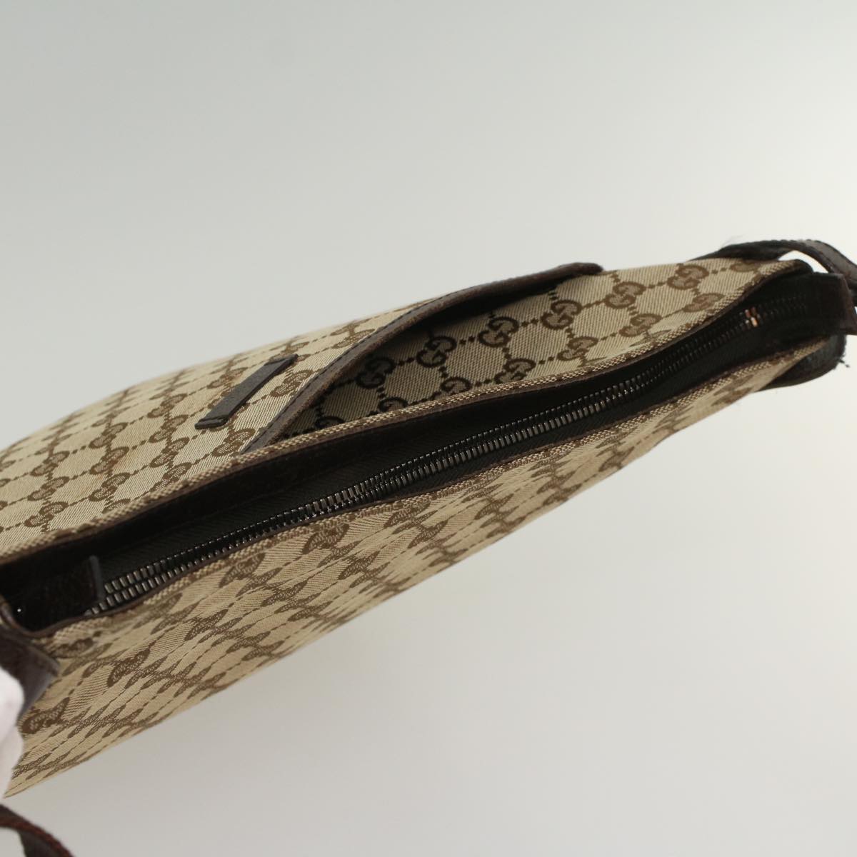 GUCCI GG Canvas Shoulder Bag Beige 122791 yk8575
