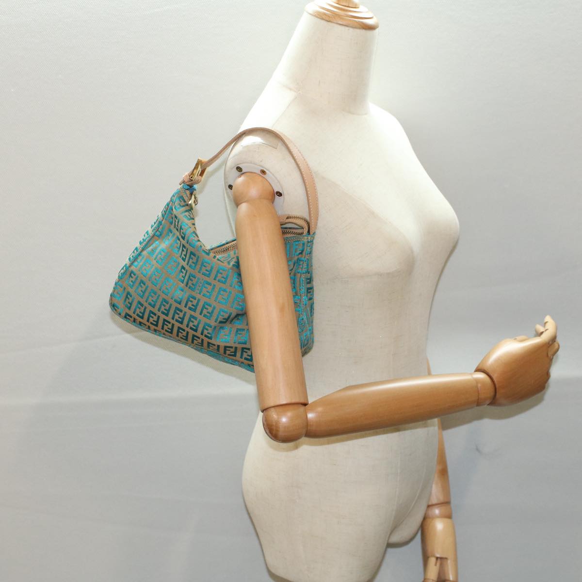 FENDI Zucchino Canvas Hand Bag Blue yk8579
