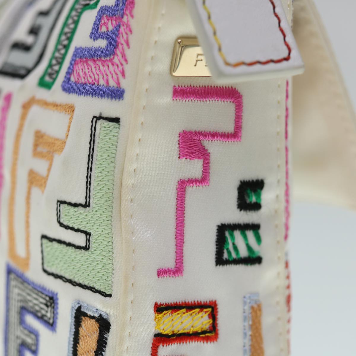 FENDI Zucca Canvas Embroidery Mamma Baguette Bag 2way Multicolor yk8631A