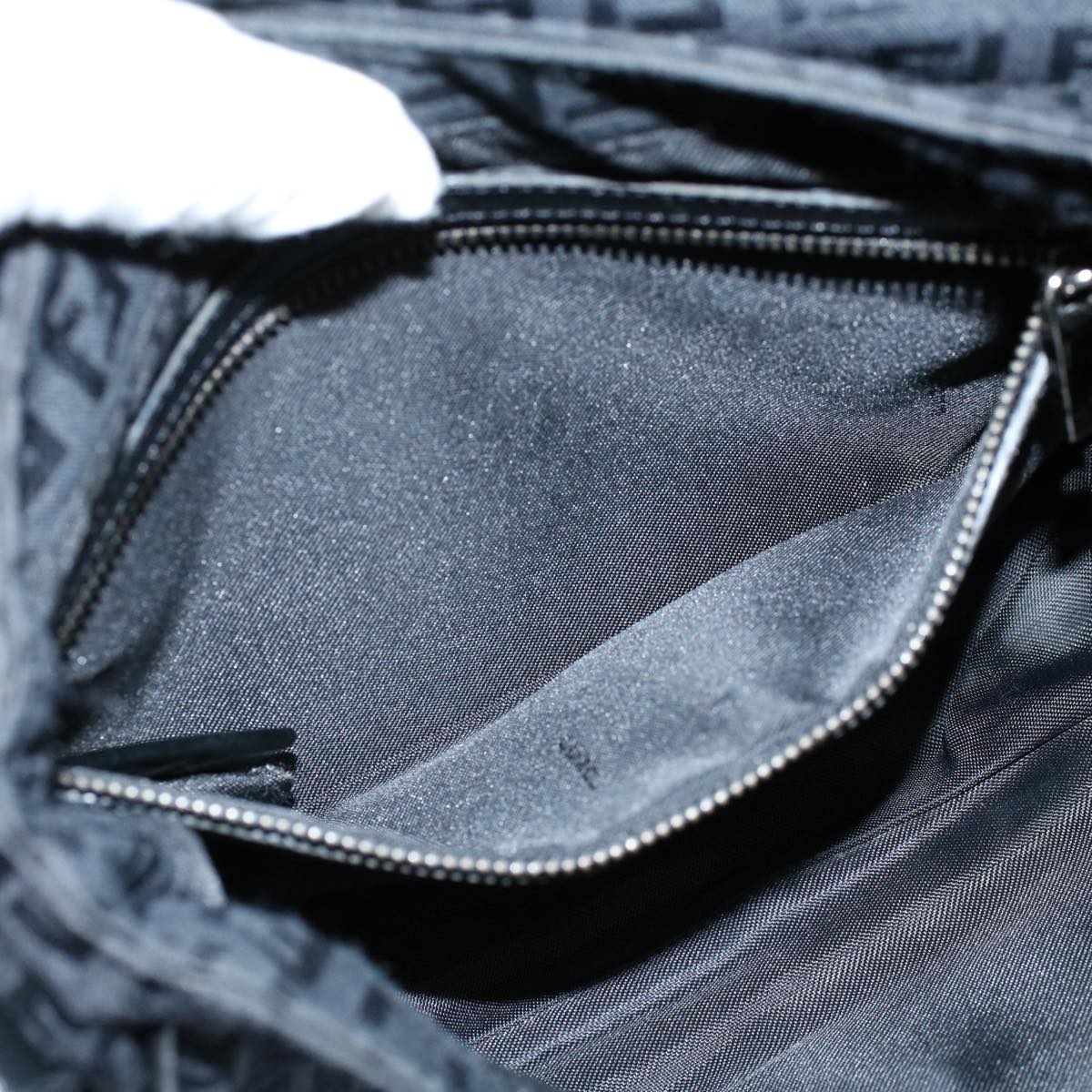 FENDI Zucchino Canvas Shoulder Bag Black yk8645