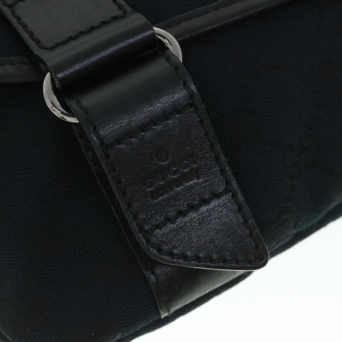 GUCCI GG Canvas Body Bag Leather Black 145851 yk8669