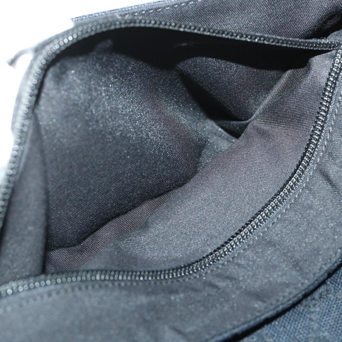 GUCCI GG Canvas Body Bag Leather Black 145851 yk8669