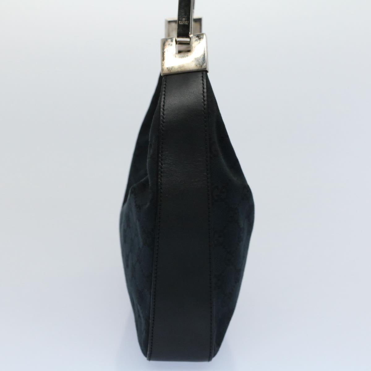 GUCCI GG Canvas Shoulder Bag Black 001 3812 yk8676
