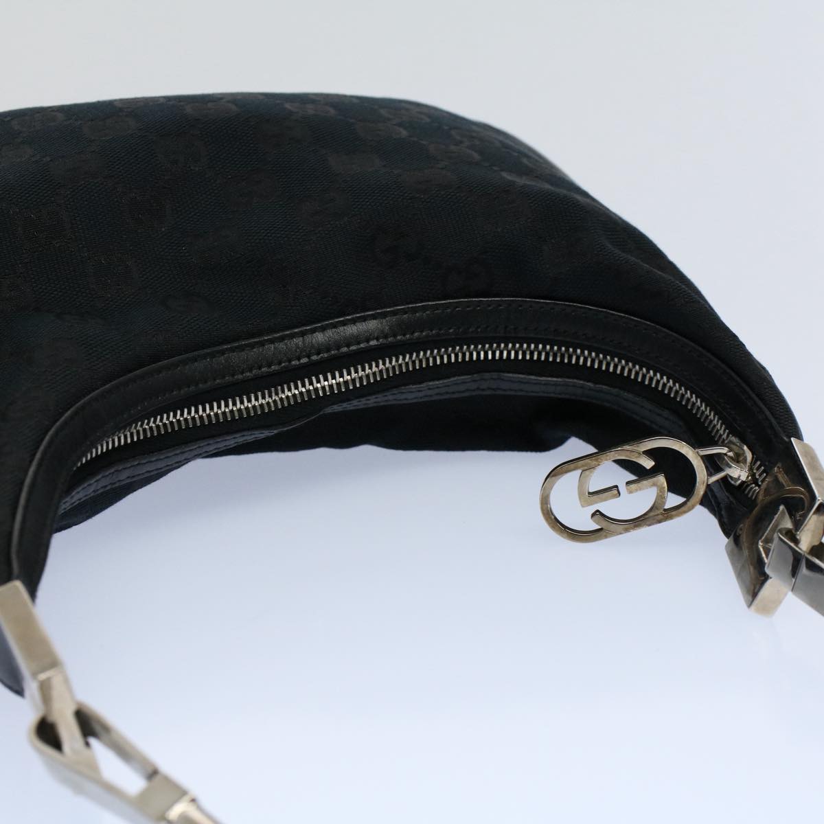 GUCCI GG Canvas Shoulder Bag Black 001 3812 yk8676