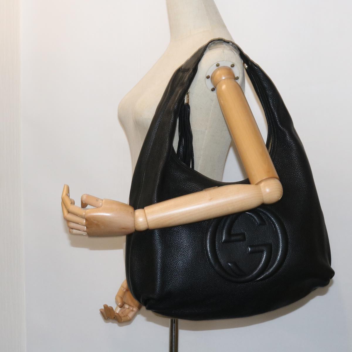 GUCCI Soho Fringe Shoulder Bag Leather Black 282304 yk8698