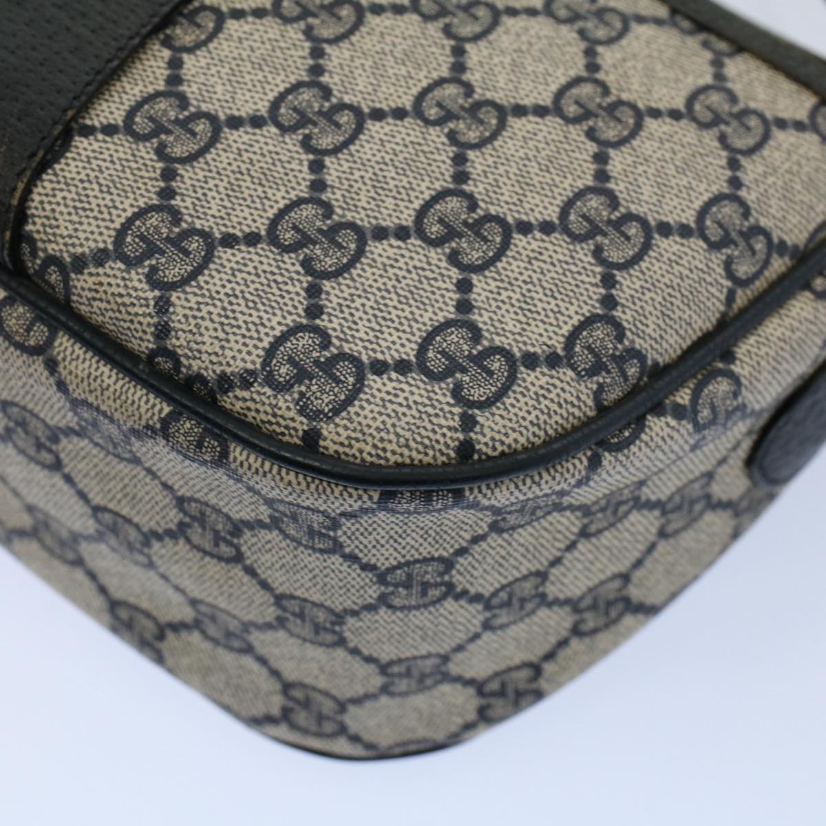 GUCCI GG Canvas Sherry Line Shoulder Bag Gray Red Navy 89 02 032 yk8710