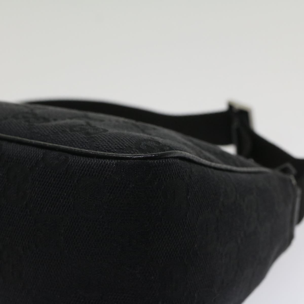 GUCCI GG Canvas Hand Bag Black 106644 yk8744