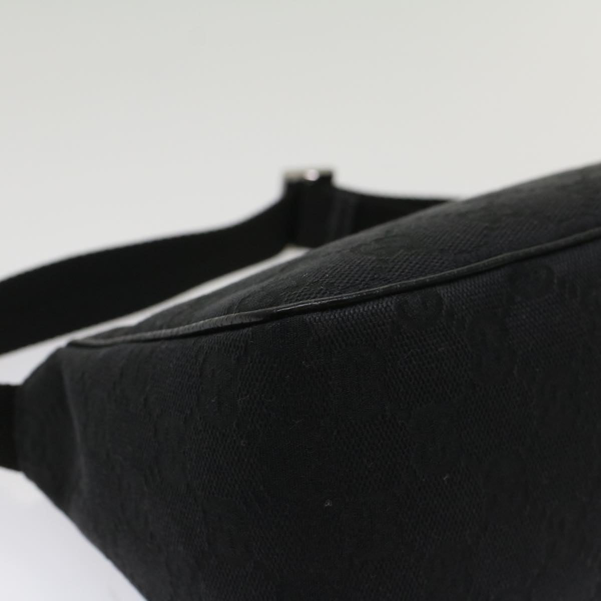 GUCCI GG Canvas Hand Bag Black 106644 yk8744