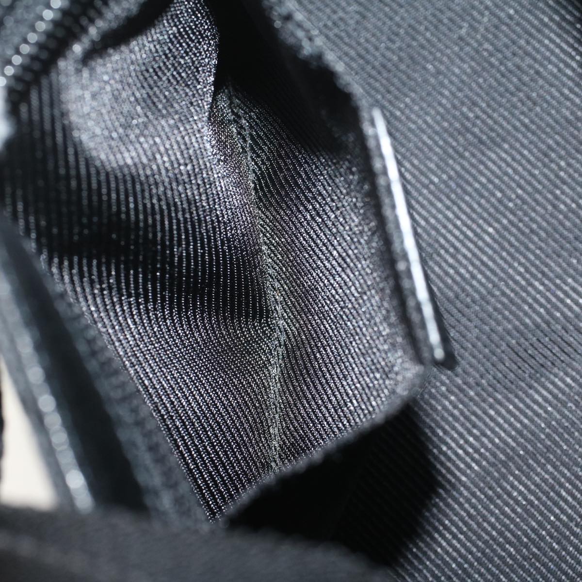 GUCCI GG Canvas Hand Bag Black 106644 yk8744
