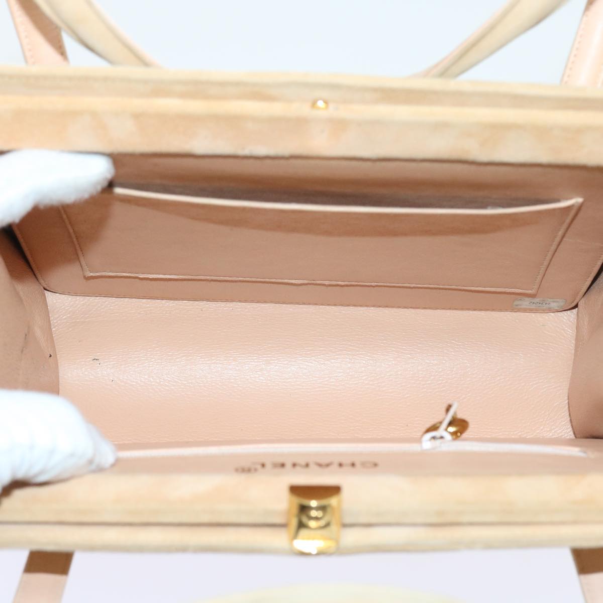 CHANEL Gamaguchi Hand Bag Suede Beige CC yk9125