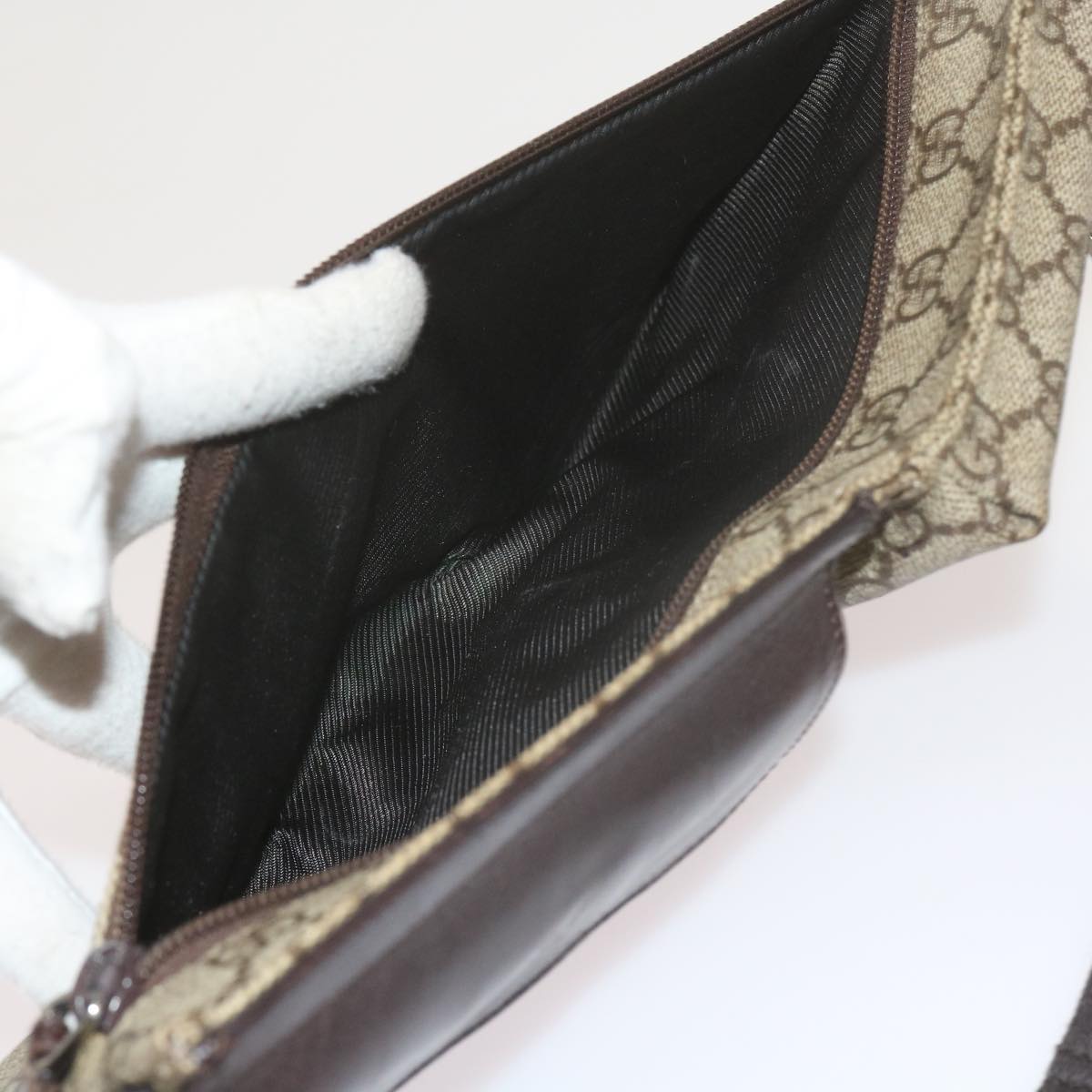 GUCCI GG Canvas Waist bag PVC Beige 28566 yk9788