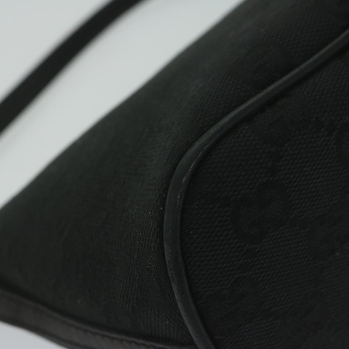 GUCCI GG Canvas Accessory Pouch Black 07198 yk9889