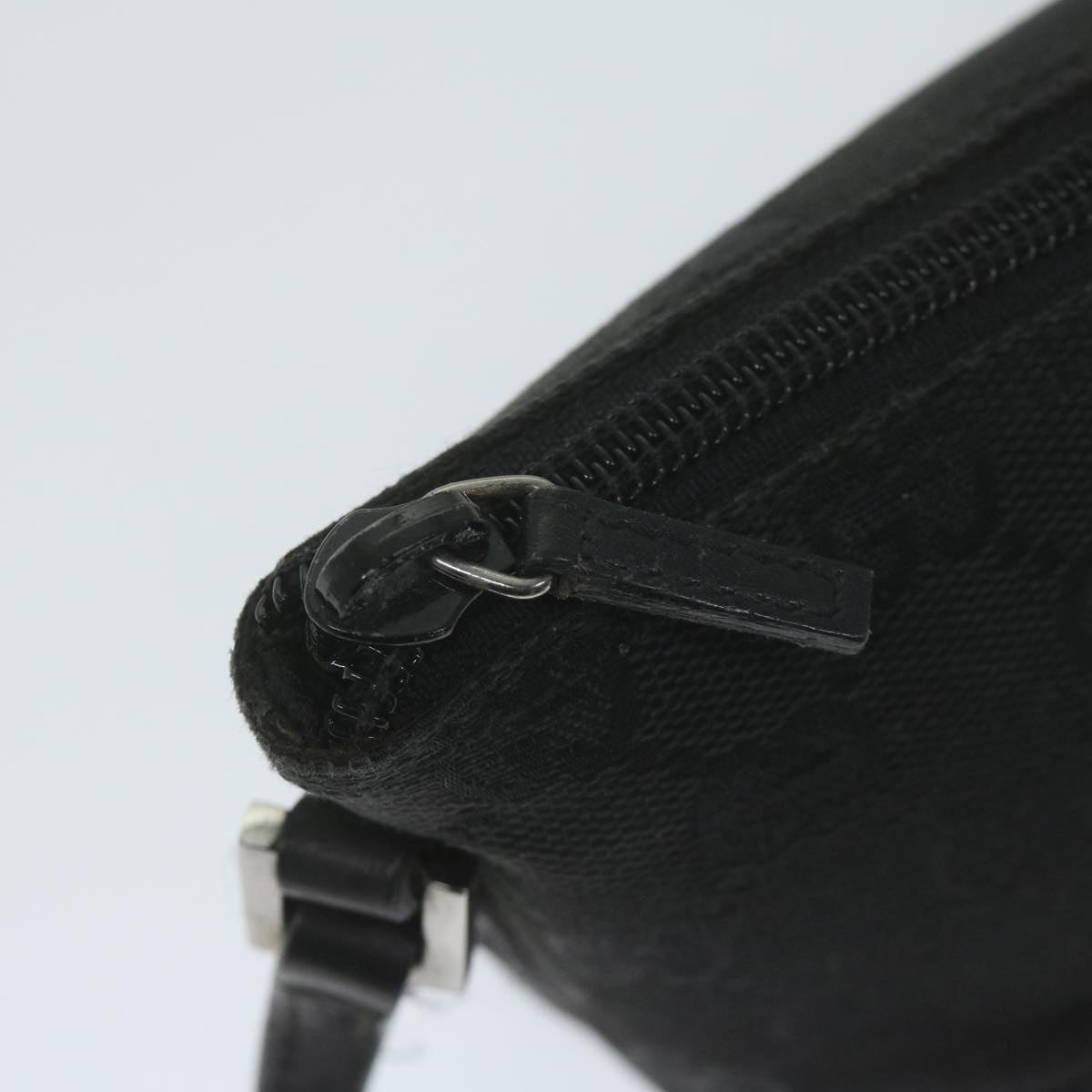 GUCCI GG Canvas Accessory Pouch Black 07198 yk9889
