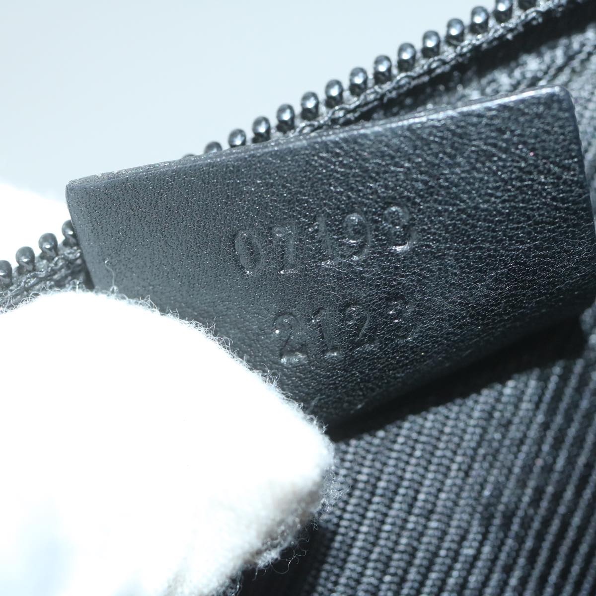 GUCCI GG Canvas Accessory Pouch Black 07198 yk9889