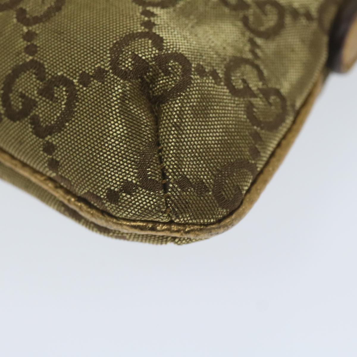 GUCCI GG Canvas Chain Accessory Pouch Gold Tone 153020 yk9893