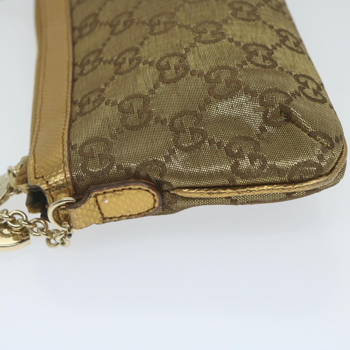 GUCCI GG Canvas Chain Accessory Pouch Gold Tone 153020 yk9893