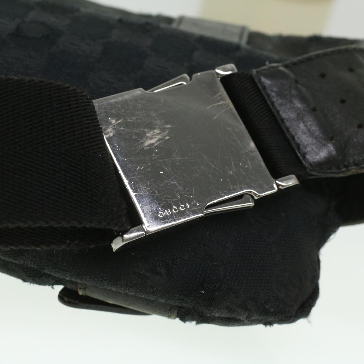 GUCCI GG Canvas Waist Bag Black 145851 200905 yt968